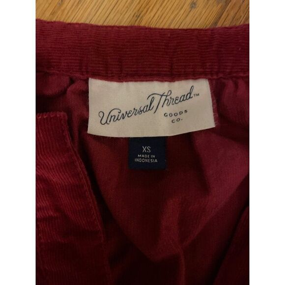 NWOT Universal Thread women's red corduroy v-neck cotton top size XS - Picture 6 of 8